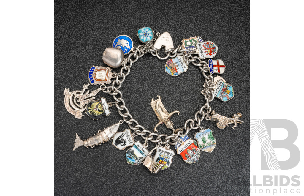 Vintage Sterling Silver (22) Travel Charm Padlock Bracelet, Including Yass Charm, 17cm, 37.66 Grams