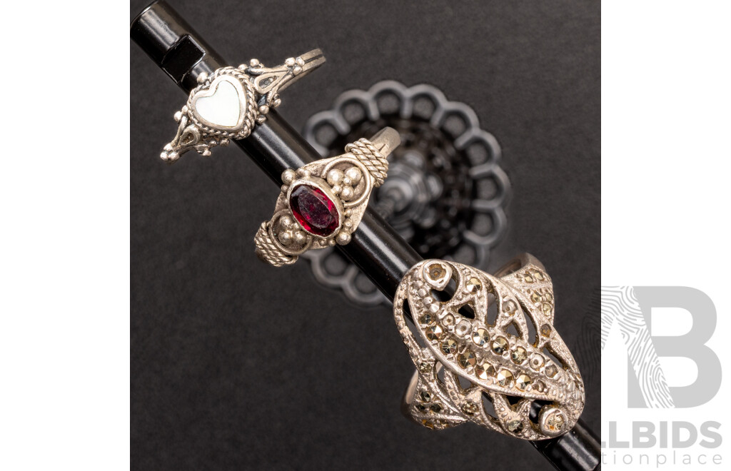 Vintage Sterling Silver Etruscan Style Necklace, Bracelet and (3) Gemstone Rings, 31.80 Grams