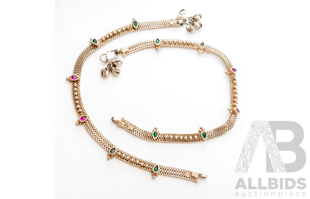 Pair of Traditional Sterling Silver Indian Anklets with Bells & Green/Red Cabochons, 26.5cm, 50.09 Grams