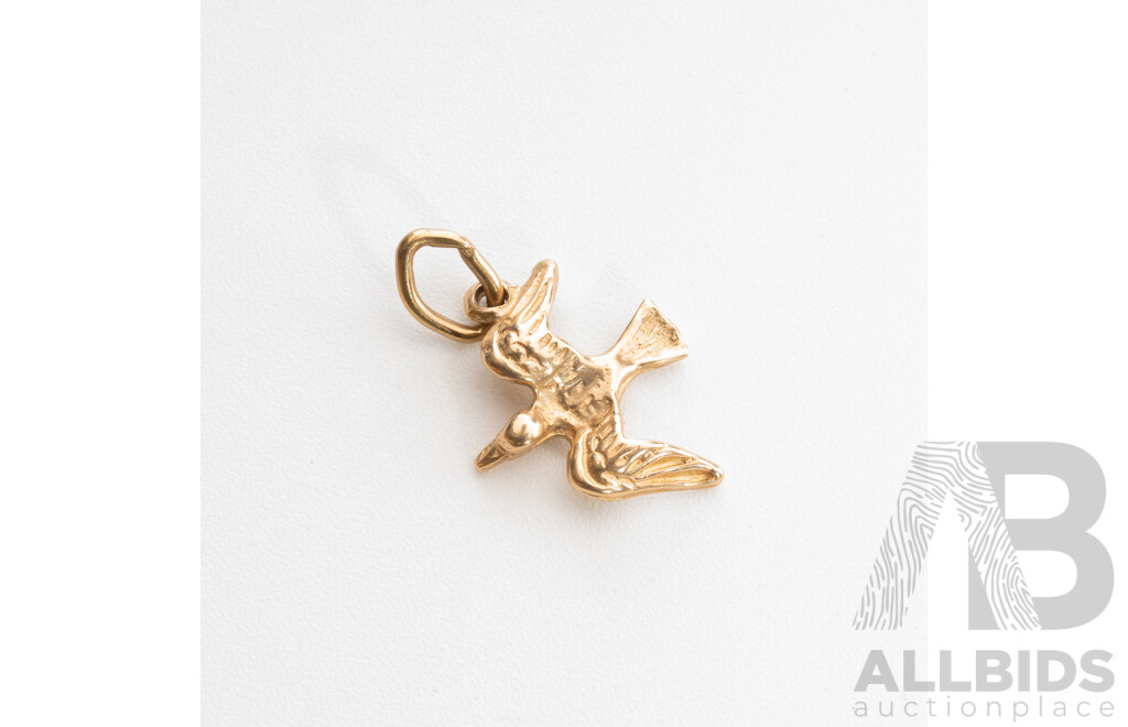 9ct Vintage Dove Pendant/charm, 20mm Long, 0.71 Grams