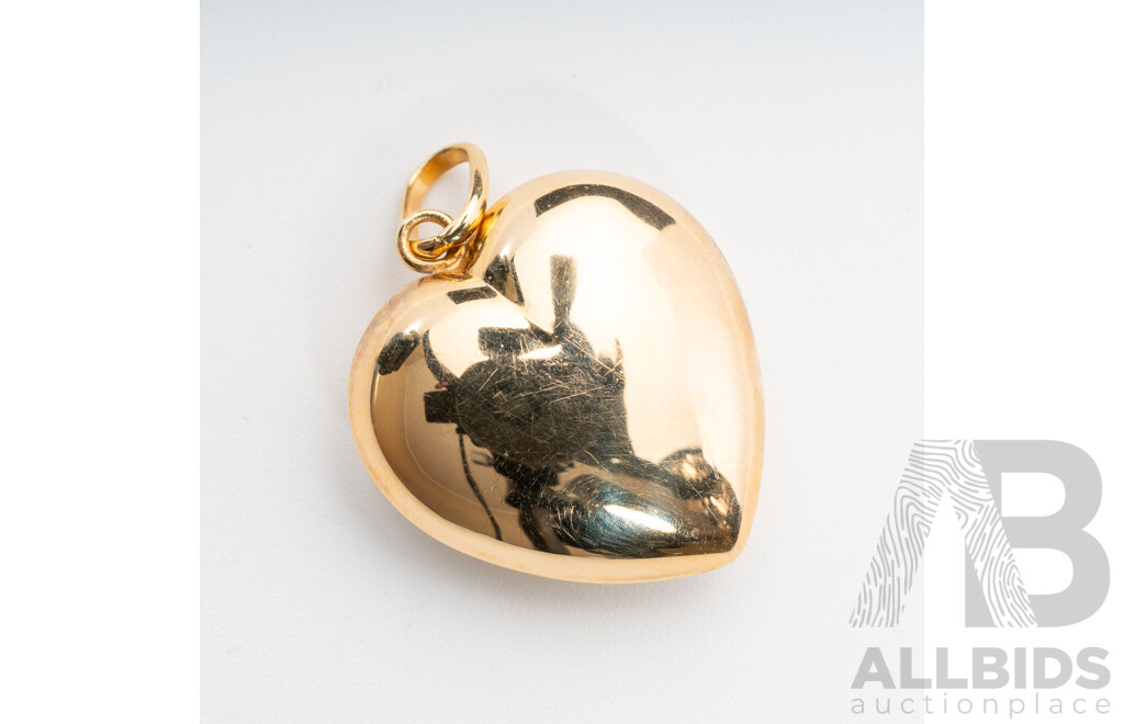 9ct Yellow Gold Puffy Heart Pendant, 28mm Long, 1.94 Grams