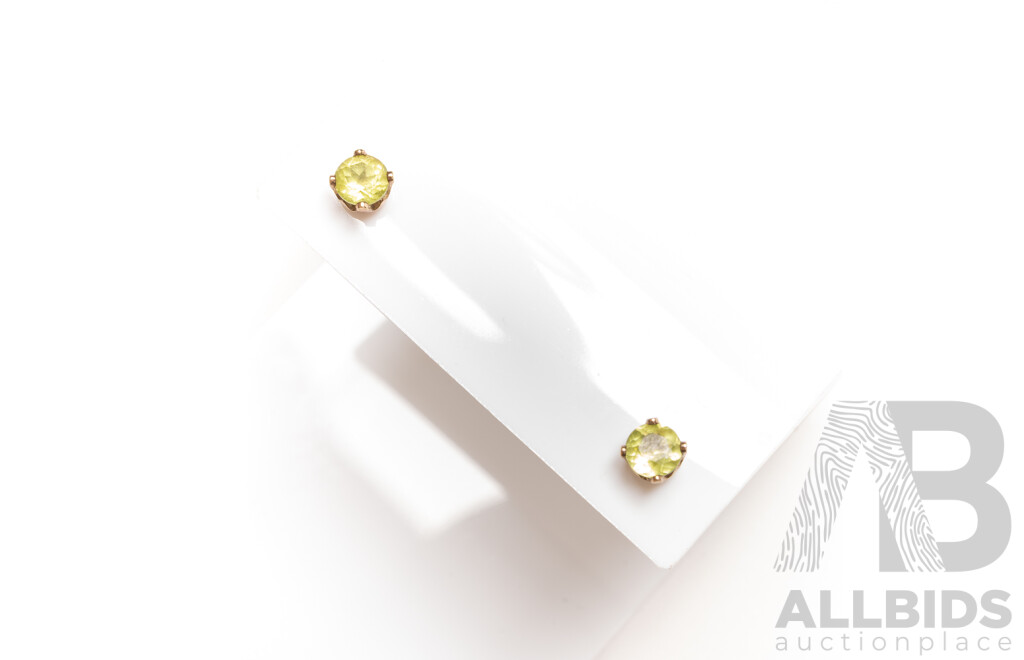 9ct Peridot Stud Earrings, 4.1mm, 0.73 Grams