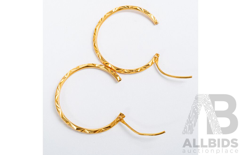 22ct Patterned Diamond Cut Hoop Earrings, 22mm, 1.62 Grams