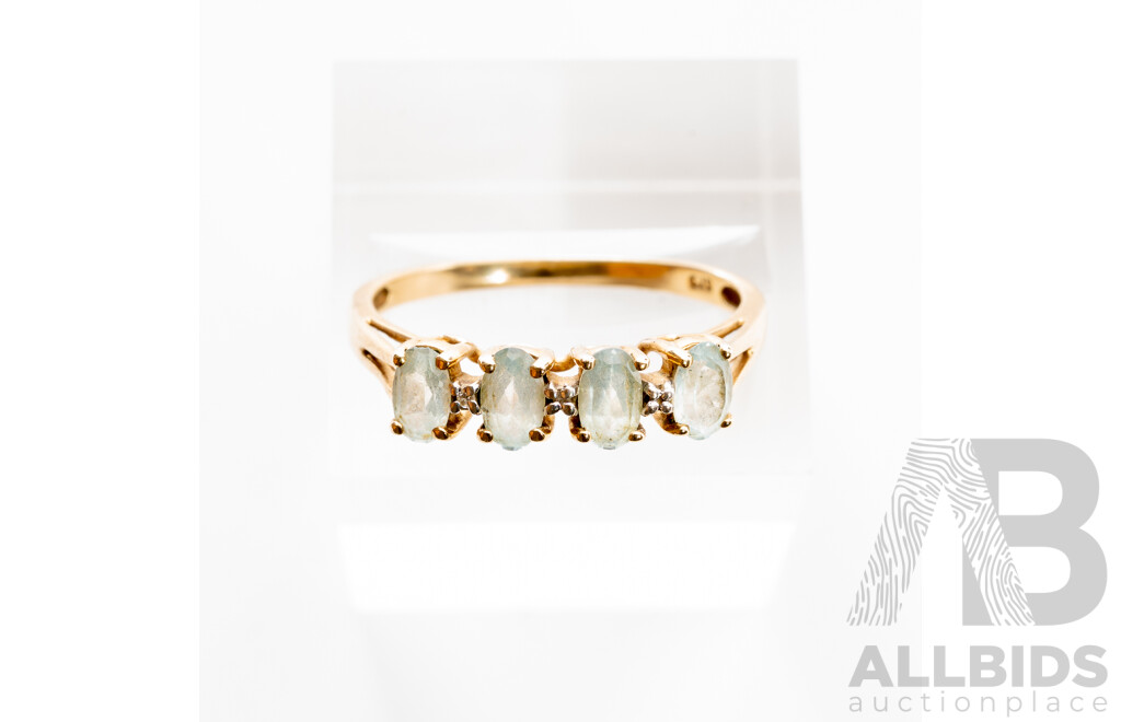 9ct Vintage Aquamarine Bridge Ring, TDW Size R, 2.02 Grams