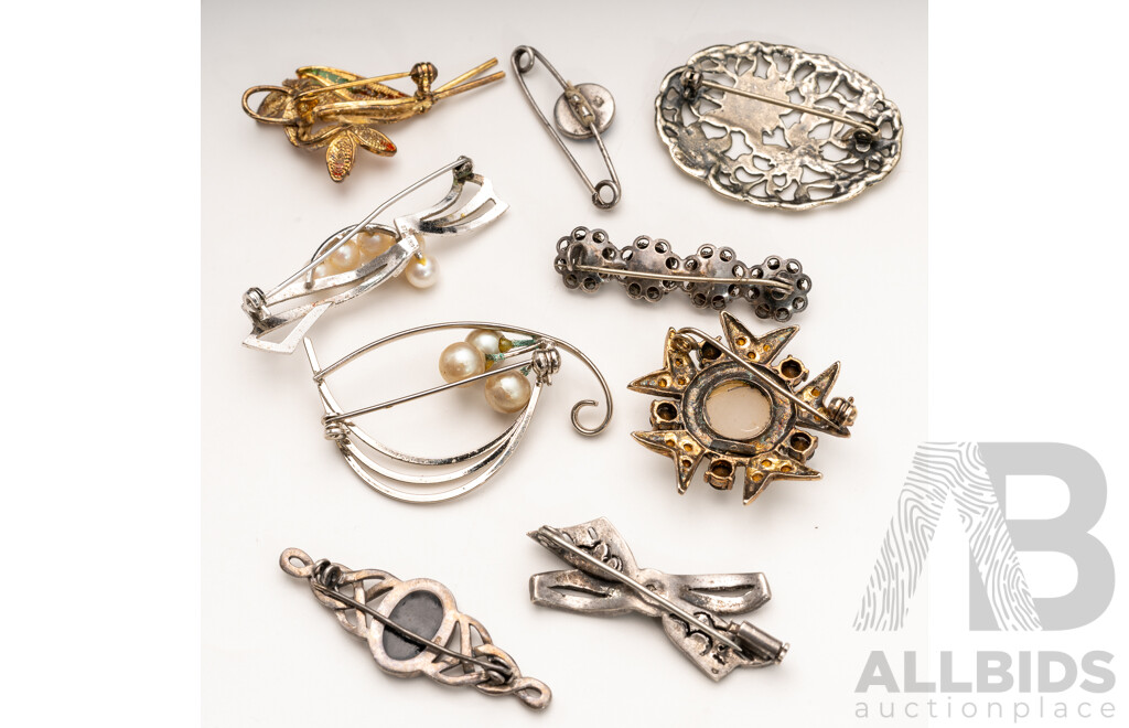 Collection of (6) Vintage Sterling Silver Brooches of Different Eras & (3) Vintage Base Metal Brooches, 925 27.19 Grams