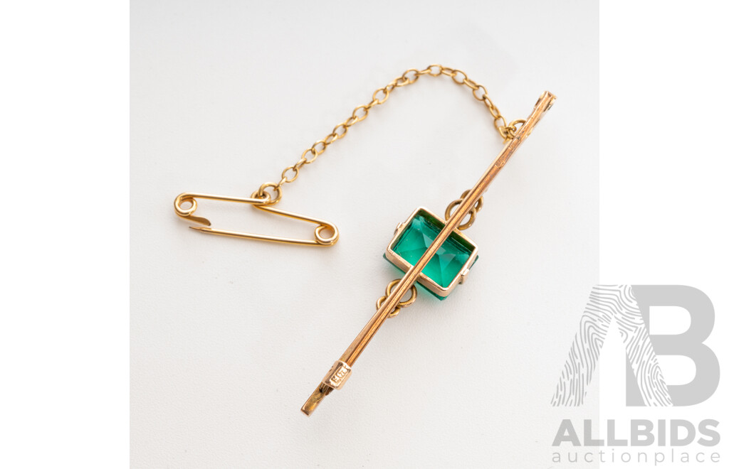 Vintage 9ct Gold Bar Brooch with Green Paste Stone, 50mm, 2.95 Grams