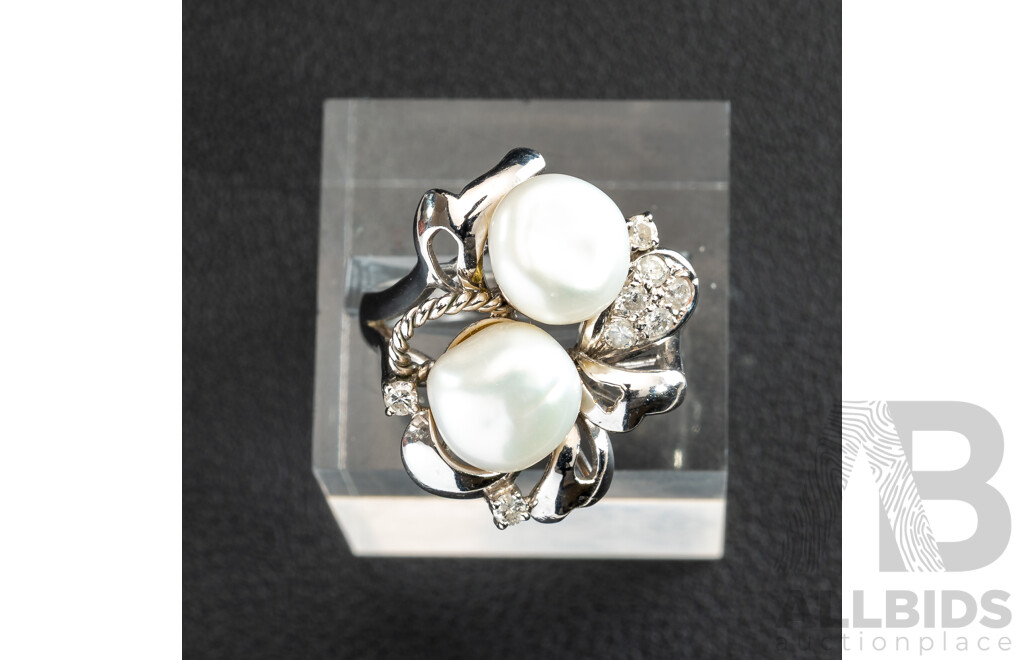 14ct White Gold Diamond & Keshi Pearl Statement Ring, TDW0.15ct, Size N, 6.64 Grams