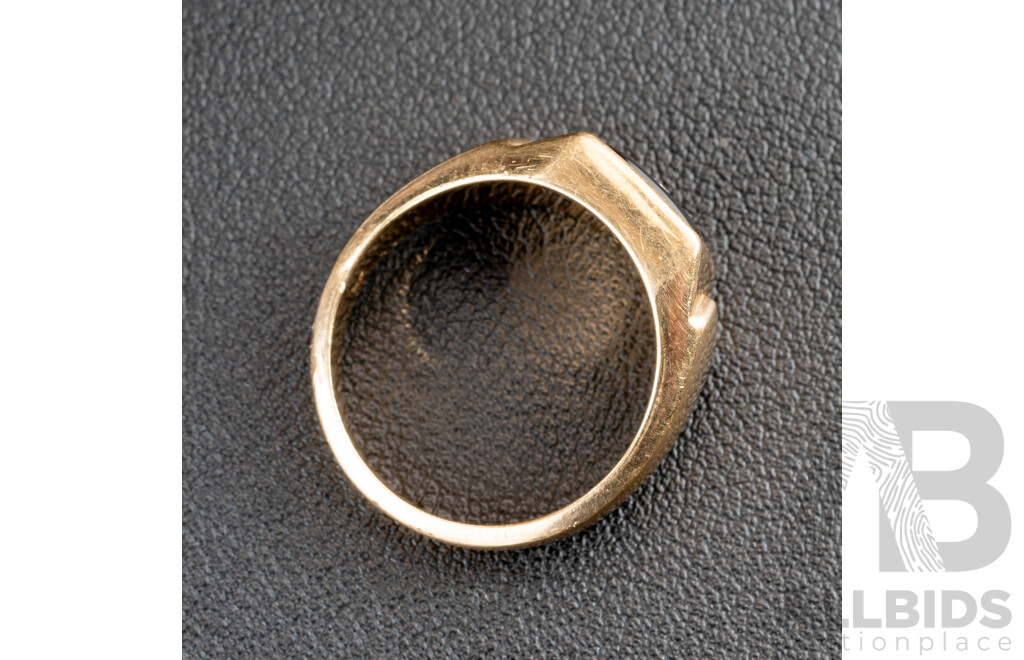 9ct Onyx & Diamond Mens Signet Ring, TDW0.02ct, Size U, 6.89 Grams