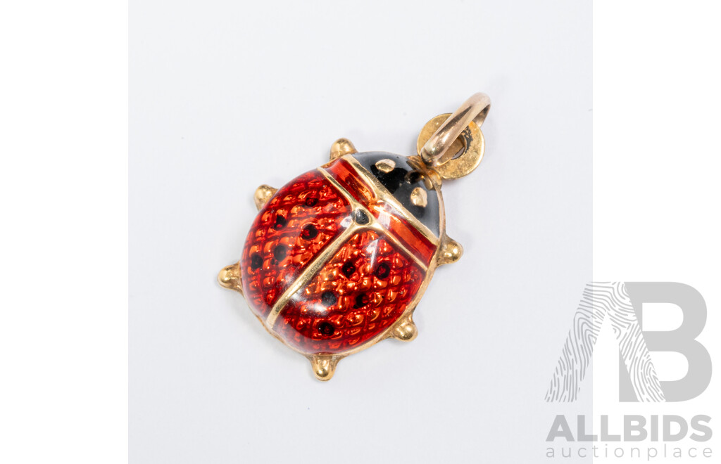 9ct Enamel Lady Beetle Charm/pendant, 20mm Long, 1.05 Grams
