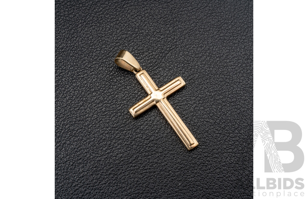 9ct Yellow Gold Cross Pendant, 36mm, 1.18 Grams