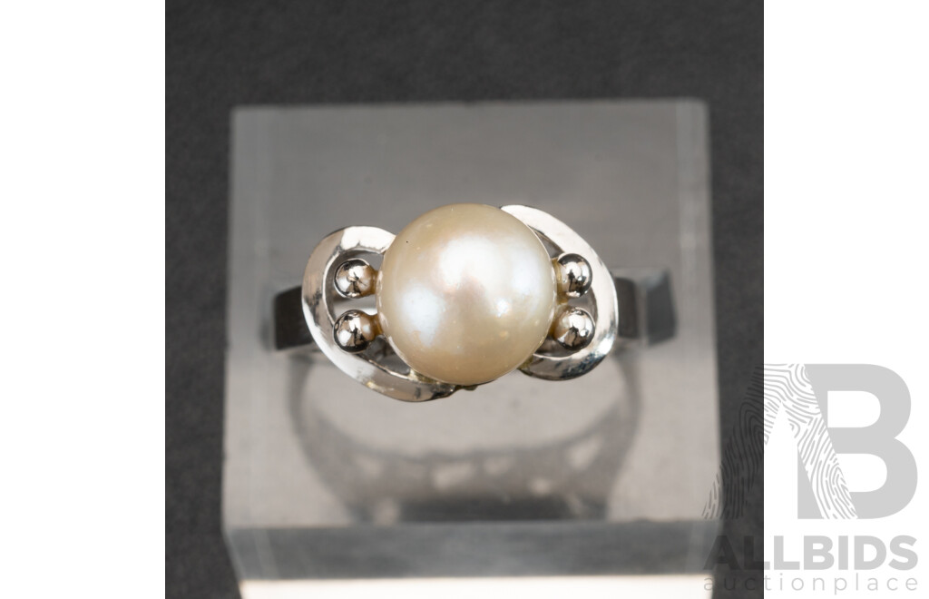 Platinum Vintage Cultured Pearl Ring, Size N, 6.41 Grams