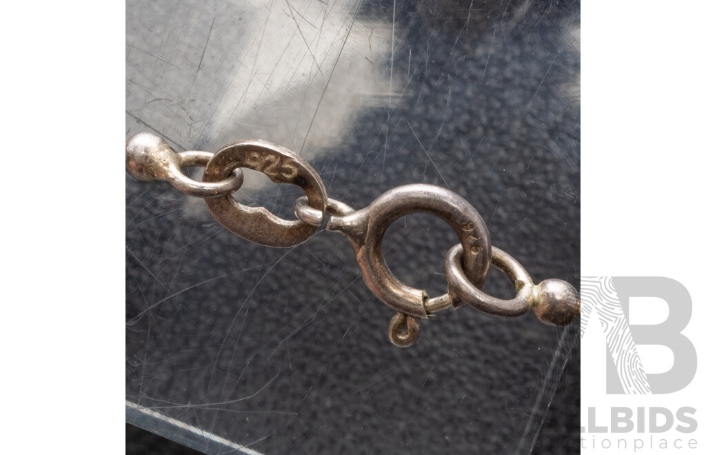 Collection of (5) Sterling Silver Bracelets Including Amethyst Bracelet, 18-21cm Each, 17.84 Grams