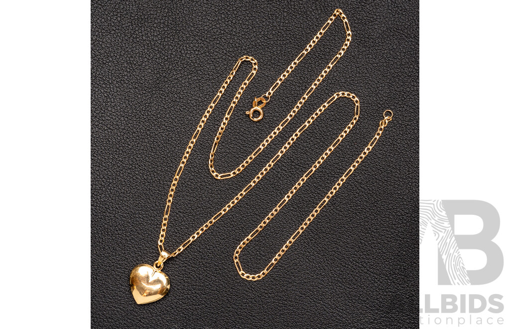 9ct Gold Heart Pendant on 9ct Figaro 5+1 Necklace, 49cm, 3.11 Grams