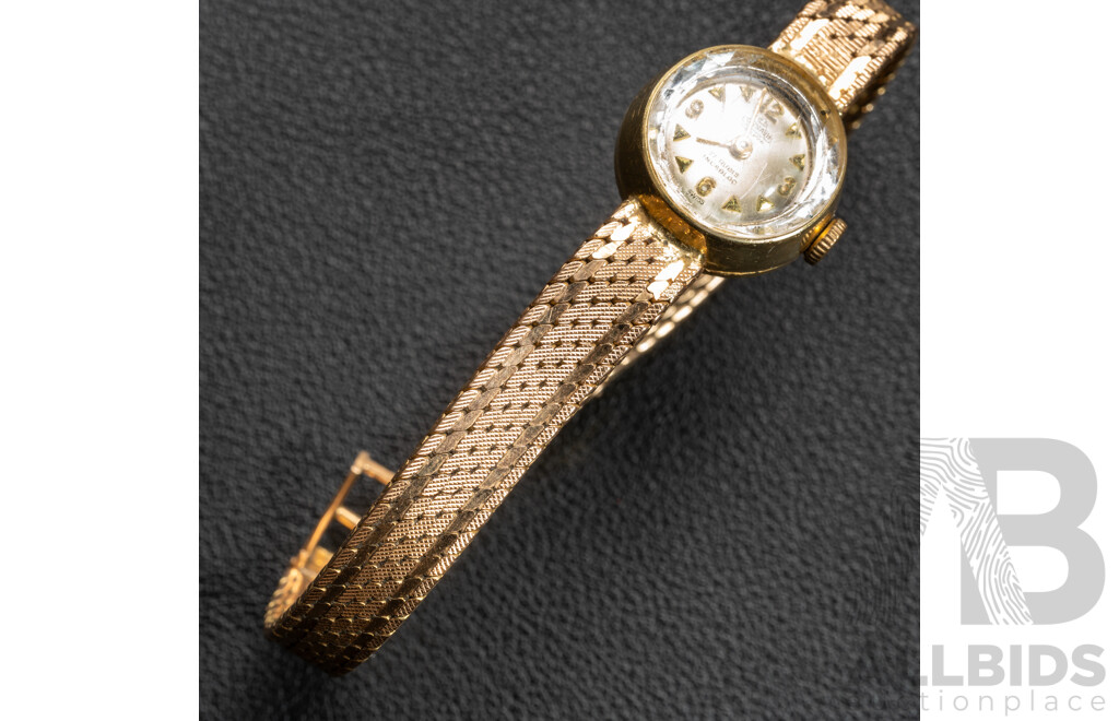 18ct Vintage Cornavin Geneve 17 Rubis Incabloc, Swiss Made, Gold Watch & Band Hallmarked, 26.37 Grams