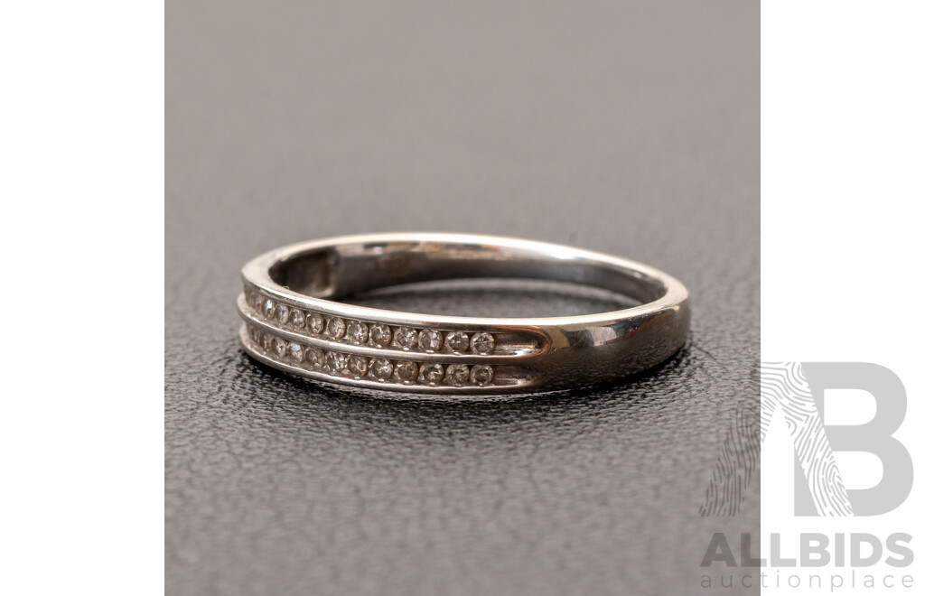 9ct White Gold Diamond Set Wedding/stacking Ring, TDW 0.15ct, Size O, 1.81 Grams