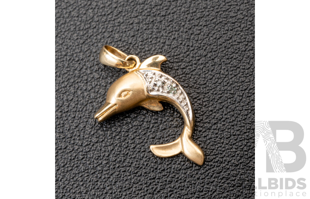 9ct Diamond Set Dolphin Pendant/charm, 22mm Long, 2.09 Grams