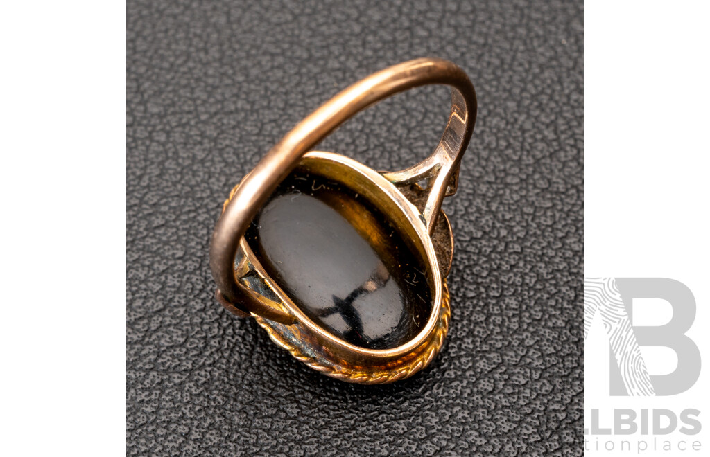 9ct Vintage Opal Doublet Ring, Size N, 3.17 Grams