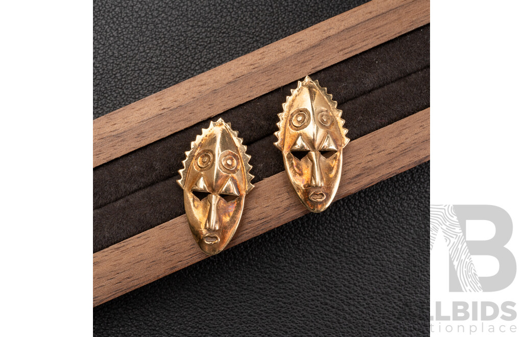 9ct Unusual Tribal Mask Stud Earrings, 25mm, Hallmarked Kara, 4.7 Grams