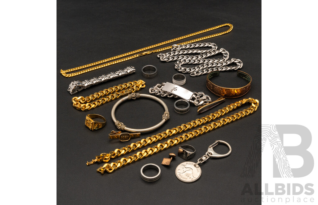 Collection of Vintage Mens Gold/silver Tone Jewellery Items, 479 Grams