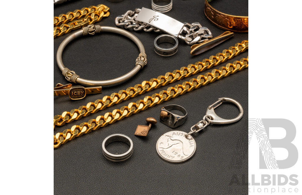 Collection of Vintage Mens Gold/silver Tone Jewellery Items, 479 Grams