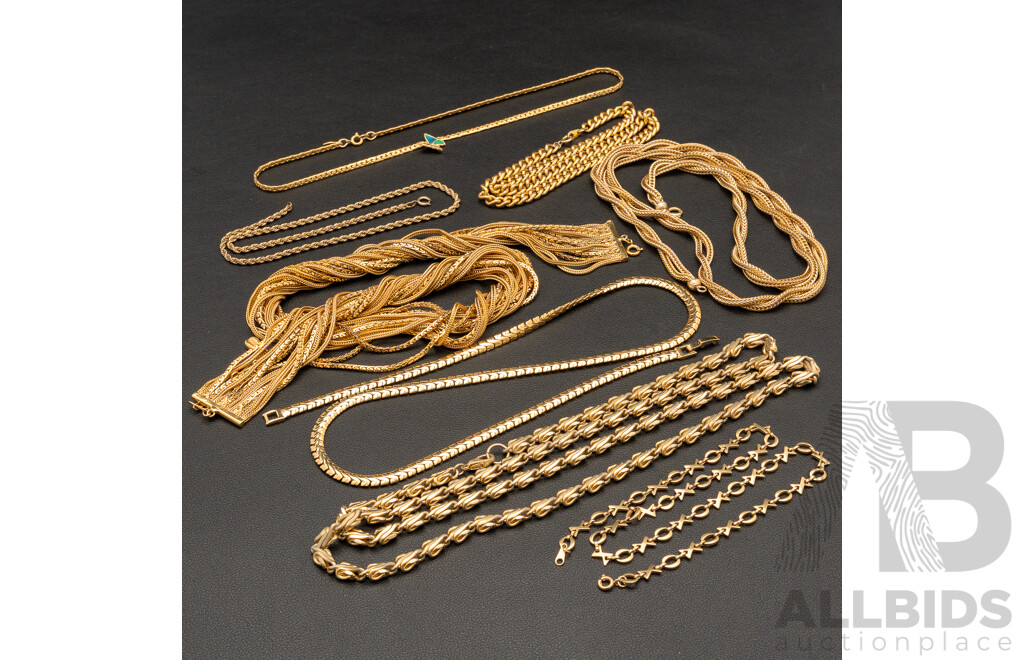 Collection of Quality Vintage Gold Tone Necklaces, 380 Grams