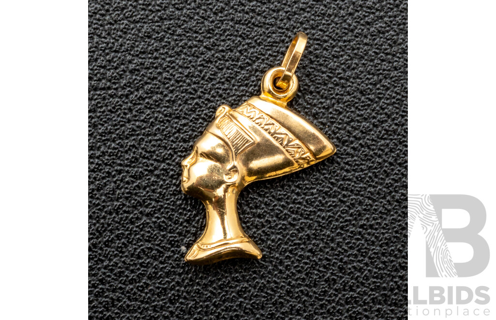9ct Nefertiti Pendant, 24mm Long, 0.48 Grams