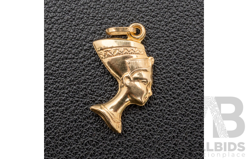 9ct Nefertiti Pendant, 24mm Long, 0.48 Grams