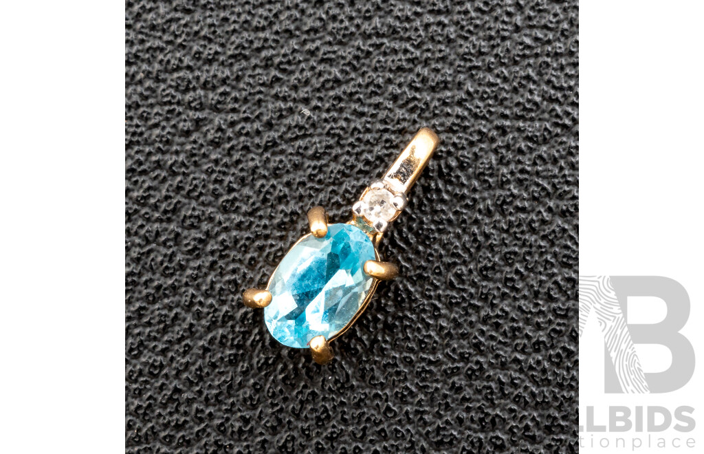 9ct Topaz & Diamond Pendant, TDW 0.02ct, 12mm, 0.53 Grams