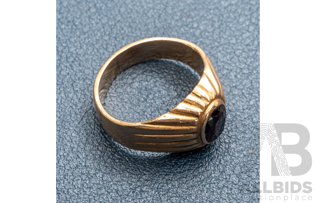 9ct Vintage Rose Gold Garnet Pinky Ring, Size H, 4.54 Grams