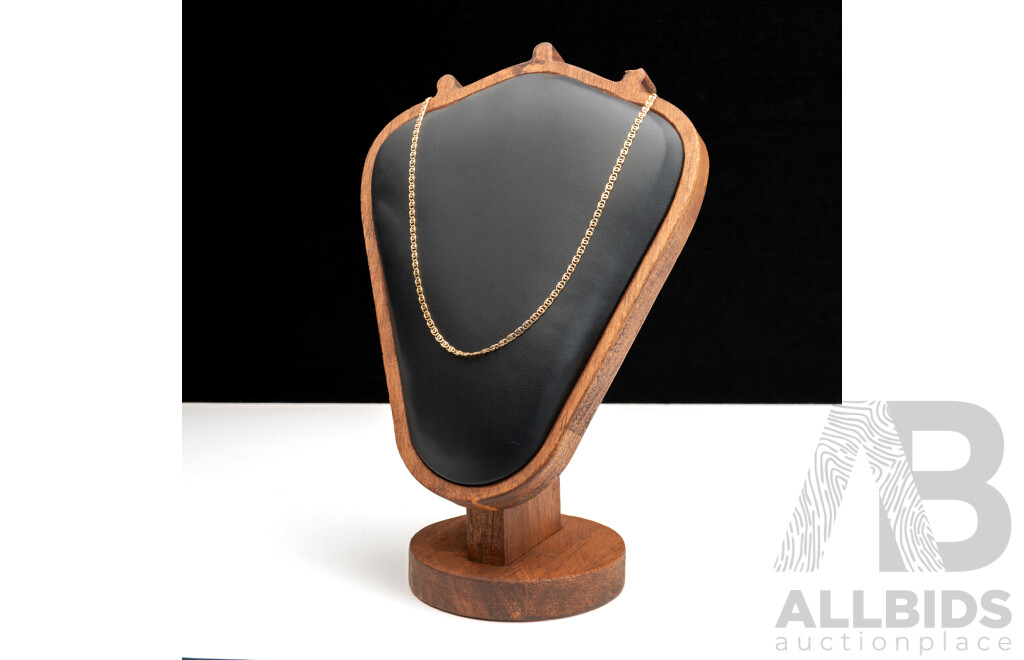 9ct Fancy Flat Curb Link necklace, 40cm, 3.0 Grams - as New