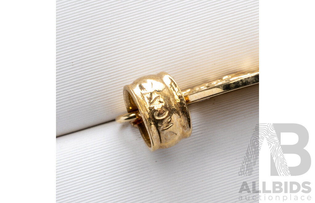 9ct St Christopher Medallion Pendant, 20mm, 0.56 Grams