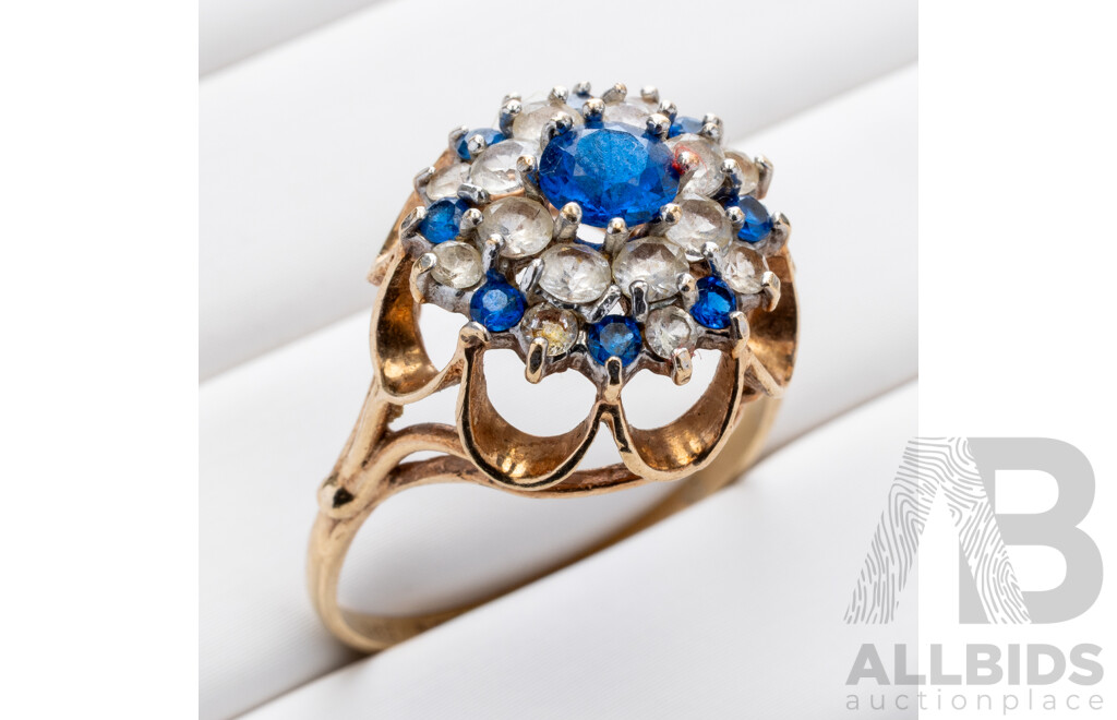 9ct Mid Century Edwardian Style Sapphire Cocktail Ring, Size T, Birmingham 1973, 4.01 Grams