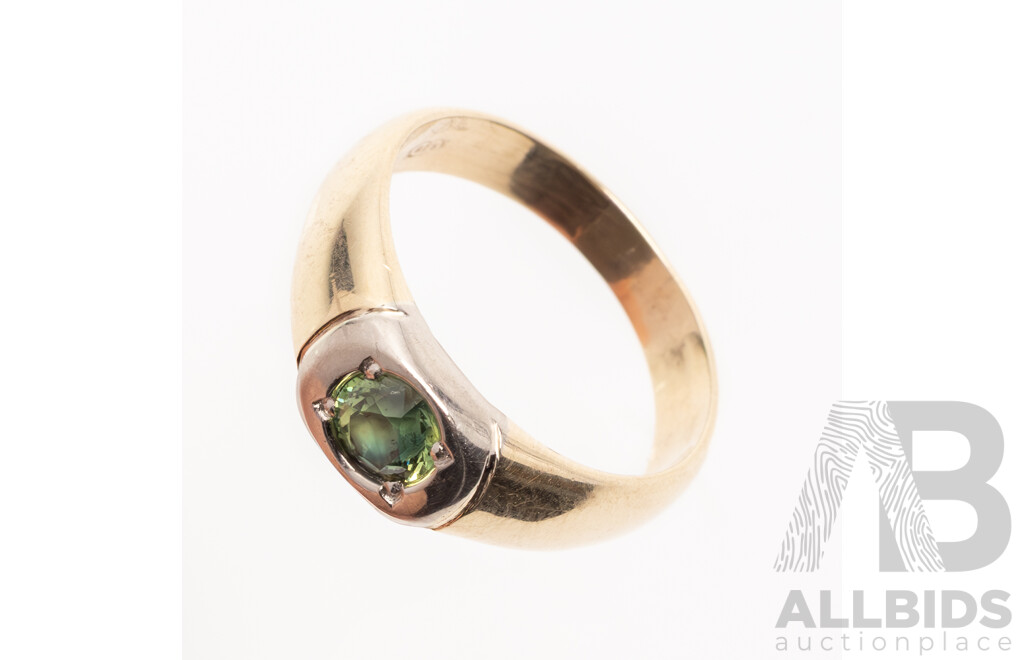 9ct Handmade Australian Green Sapphire Ring, 0.83 Carat, Size S, 6.68 Grams
