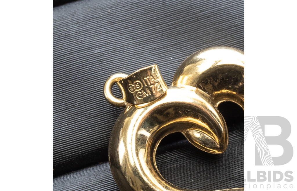 9ct Open Heart Pendant, 22mm long, 1.06 Grams