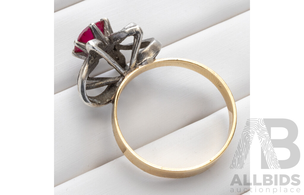 9ct Vintage Ruby & Diamond Flower Ring, TDW 0.03ct, Size N1/2, 2.99 Grams