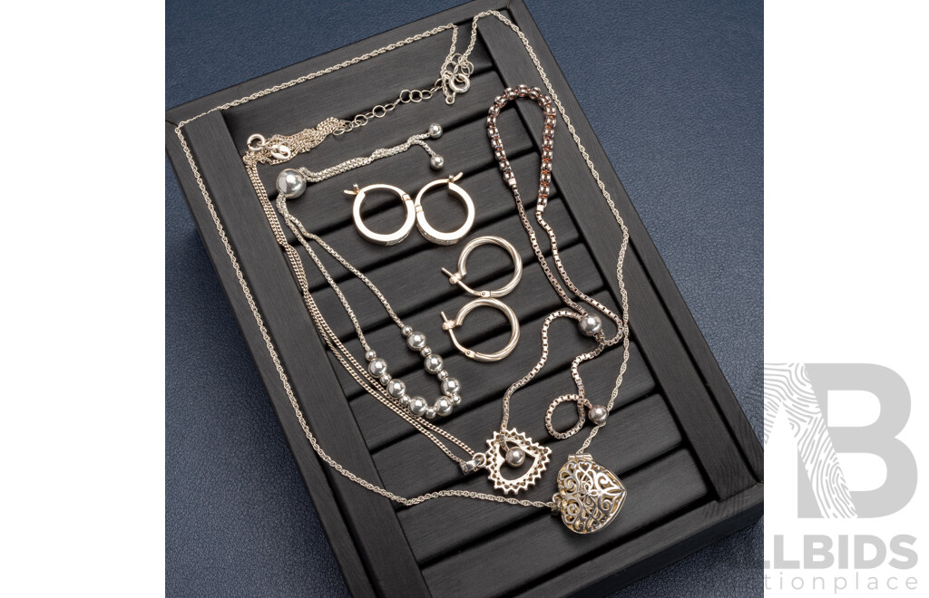 Collection of Sterling Silver Jewellery - Perfect for Gifting! 25.16 Grams