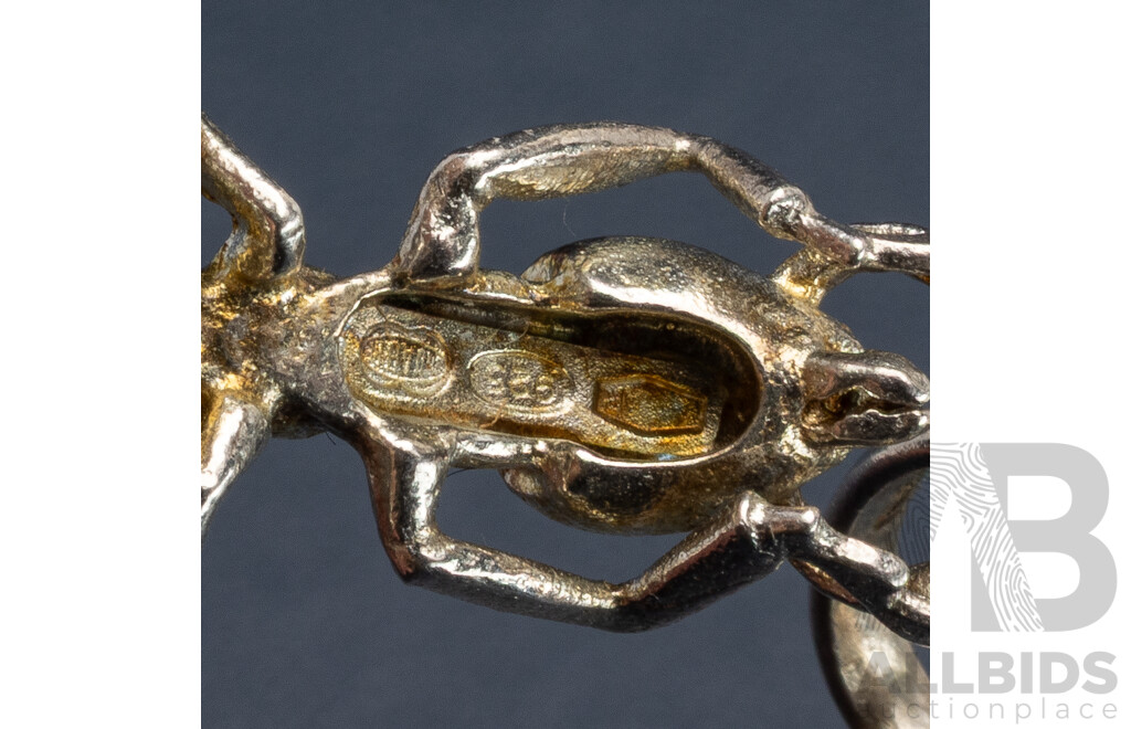 Sterling Silver Onyx Large Ant Pendant on Sterling Silver Neck Collar, 27.0 Grams