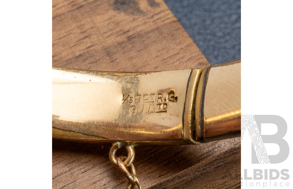 Vintage 1/5 9ct Rolled Gold Etched Oval Hinged Bangle with Safety Chain, 59mm Internal Diameter, with Safety Chain