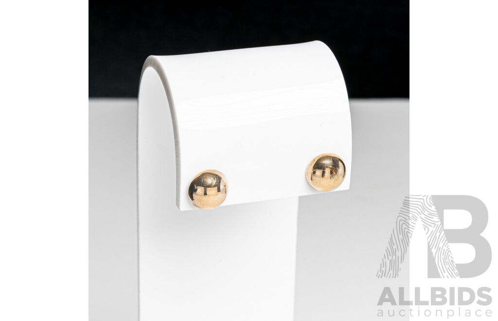 9ct Dome Stud Earrings, 9.5mm, 0.92 Grams