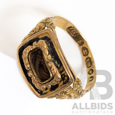 18ct Antique Georgian Hair Locket Black Enamel Mourning Ring, London 1826, Size L, 2.79 Grams