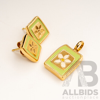 18ct Tous Enamel Flower Pendant & Matching 18ct Stud Earrings, 4.97 Grams