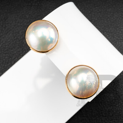 9ct Mabe Pearl Clip on Earrings, 15mm, 7.12 Grams