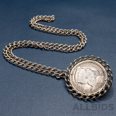 Sterling Silver 1932 Latvia 5 Lati Silver Coin Pendant on 75cm Sterling Chain, 91.06 Grams