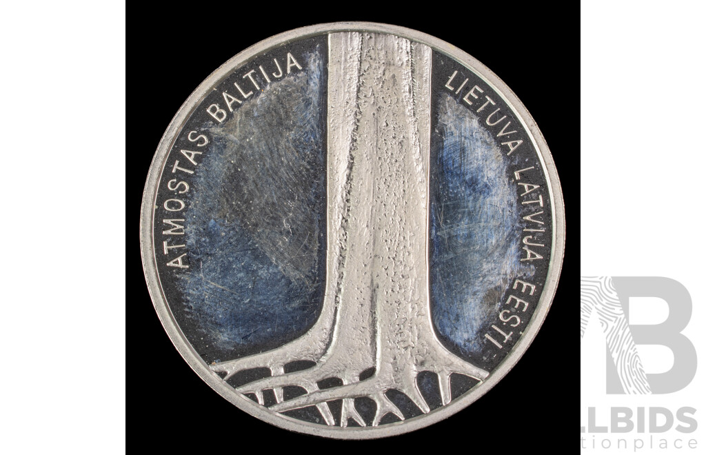 Latvia 2014 Silver Five Euros Coin, 25th Anniversary of the Baltic Way .925