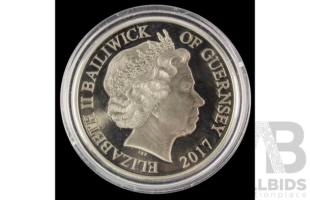 United Kingdom 2017 Five Pound Proof Coin, QE2 Sapphire Jubilee with Blue Sapphire Set in Coin