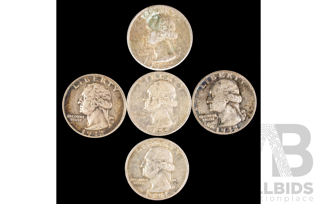 Five USA 1942 Silver Washington Quarter Dollars .900