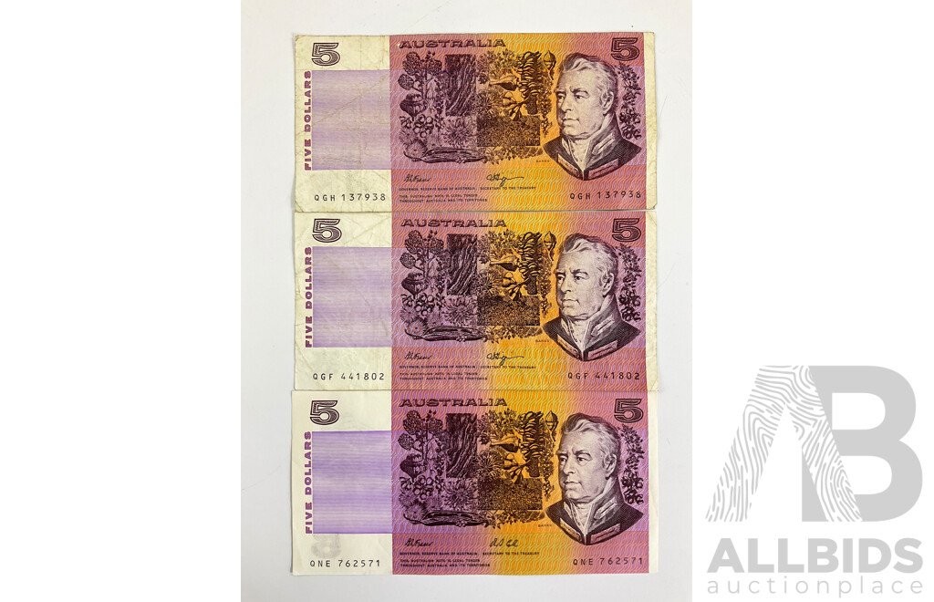 Three Five Dollar Notes, Two 1990 Fraser/Higgins R12 and 1991 Fraser/Cole R213