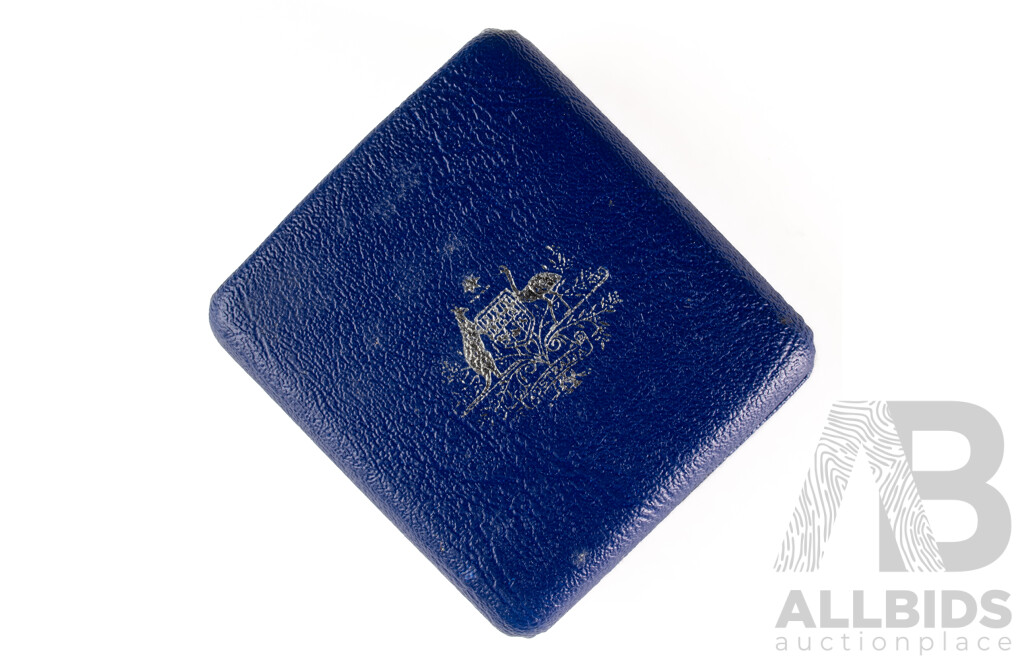 Australian 1985 Silver Proof Ten Dollar Coin, State Series Victoria .925