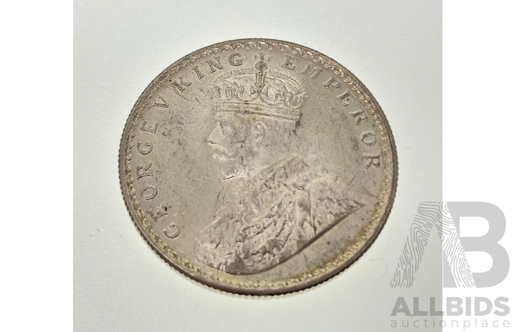 India 1920 KGV Silver One Rupee Coin .917
