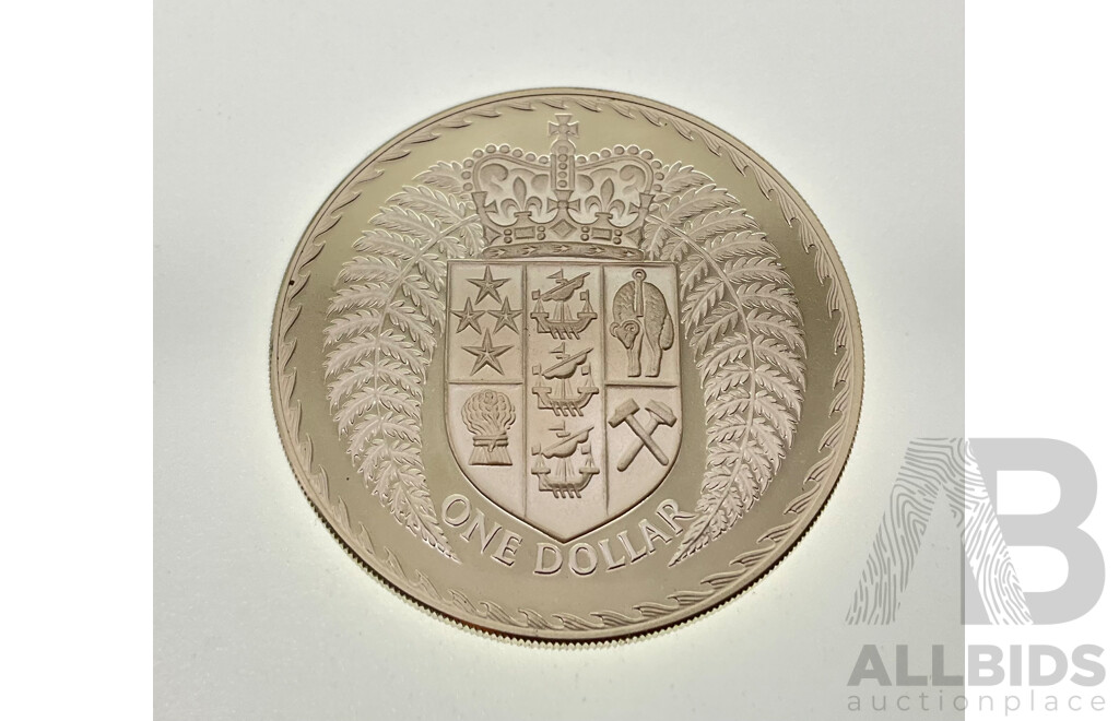 New Zealand 1979 Silver One Dollar Coin .925